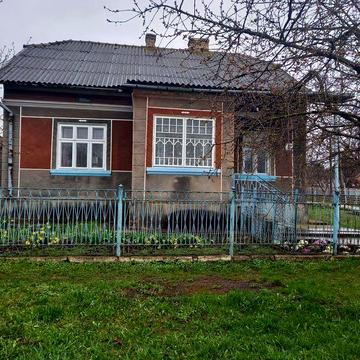 Будинок для проживання Товсте