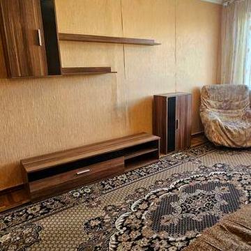 Оренда 2к квартири біля Зорі