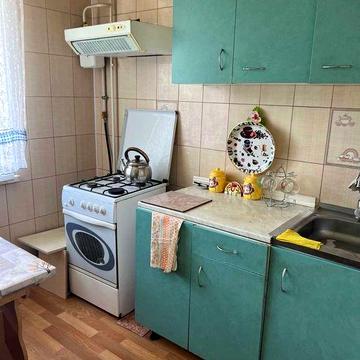 здам 2х кімнатну квартиру на Г.Крут