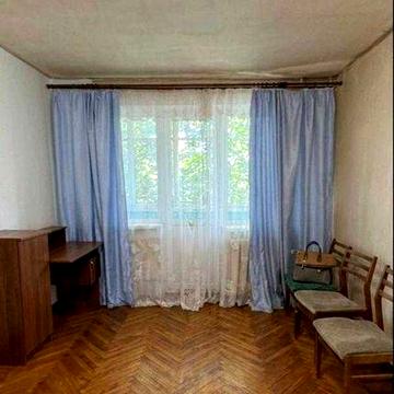 В продаже 2 к. на Новых Домах. Метро Палац Спорту в пешей доступности