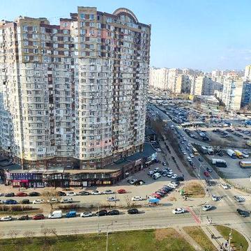 Довгострокова Оренда 3 -  кімнатна 17000вул.Анни Ахматової 31