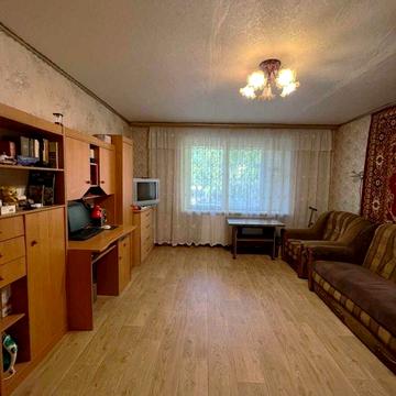 Продається 3-кімнатна квартира в центральній частині м. Умань