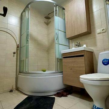 Продам 1 к квартиру с ремонтом пр-т  Байрона, 161, Нов Дома, Коммунальный р-к