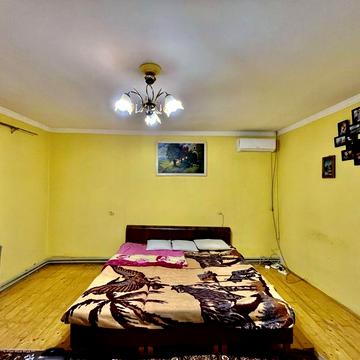 Центр! Продам будинок 151 м2 ділянка 7 сотин Берегово вул. Баттяні 53