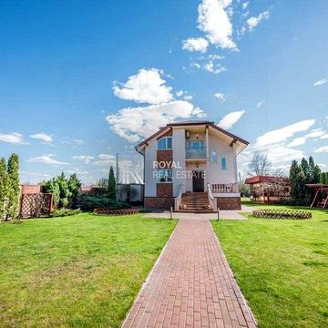 Продаж Будинок Березівка 7 кімнат 390 м² Басейн Сауна Бомбосховище Сонячні панелі Генератор Гостьовий будинок