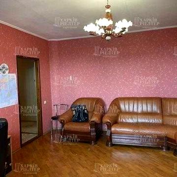 A. S1 Здам 2х кімнатну квартиру метро Захісників України  вул. Сергіївська