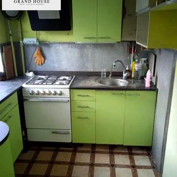 Продам трикімнатну квартиру р-н Європейський ринок.