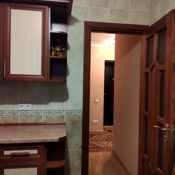 Сдам 1  Кв.  Районе центра  .и ремонтом.