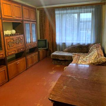 Здам в оренду 3 кімнатну квартиру, 1й поверх, Центр.