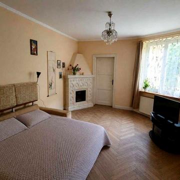 Продаж квартири на вул. Зарицьких