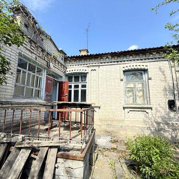 Продаж частини будинку вул. Здоровя