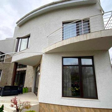 Продаж шикарного будинку в Совіньйоні