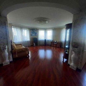Продам 2-х комн. квартиру на Черемушках в новом доме на ул. Старицкого