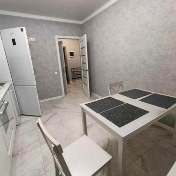 Здам 1 к в центрі на місяць або на довготривалий термін для ЗСУ або парі чи одному