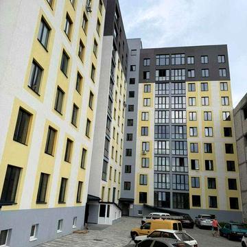 Продається простора 2-кімнатна квартира в сучасній новобудові в м.Умань (центр міста)