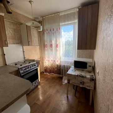 Продам 1 кім. 5/5 вул. Текстильників 4 ( біля переходу)