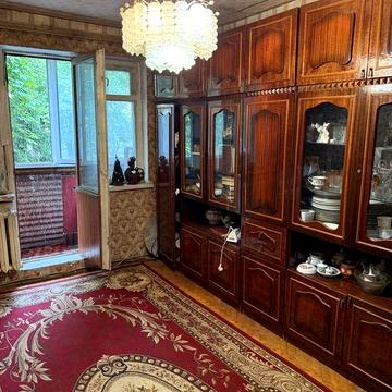 Оренда двокімнатноі квартири по  проспекту Космонавтів