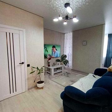 У продажу 1 кім. квартира. Варненська вул. Скай Сіті.