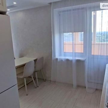 Продаж 3к Квартира Гайдамацька вулиця ЖК Семья