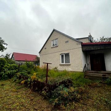 Продаж будинку з мансардою у Нововолинську