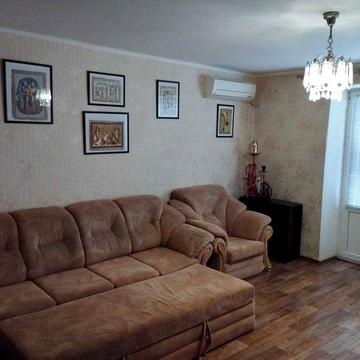 продам 3-х кімнатну квартиру, вул. Київська, район Фоззі