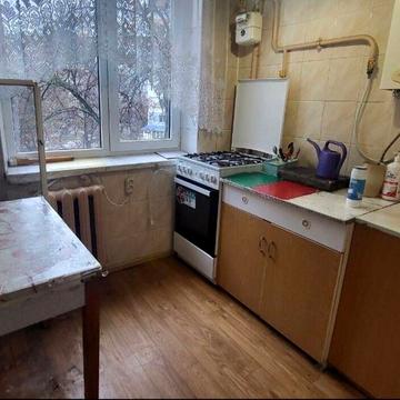 Продаж 2к Вишенька
