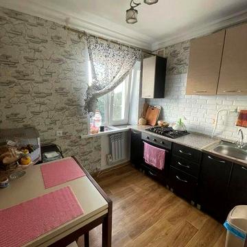 Продам квартиру м. Корсунь Шевченківський, Черкаська обл