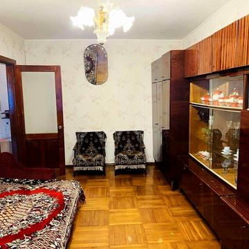 Продам 2-х комнатну квартиру. Поселок котовского,ул.Ак.Заболотного 39
