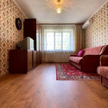 Продам квартиру в центре Черноморска