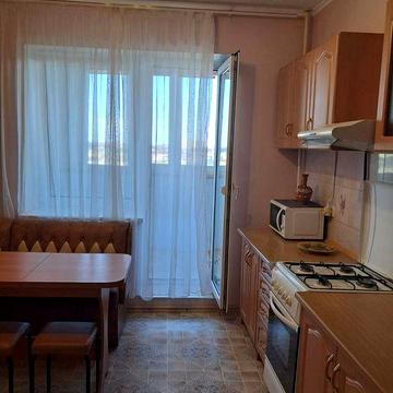 Продам 1 ком квартиру на Сахарова ЖК Дубки