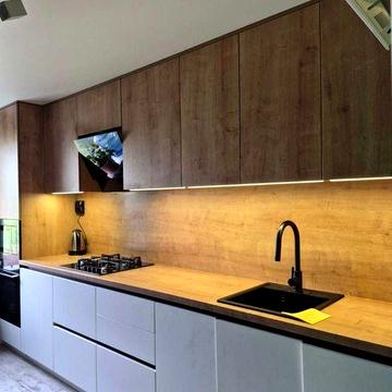 Продається 3х кімнатна квартира в центрі міста, по вулиці М. Лагунової, 10а