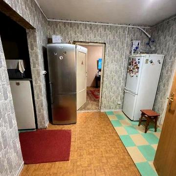 Продам 3 к.кв. по вул. Леоніда Бикова 4,  Деснянський район.