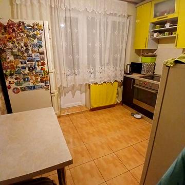 Трьохкімнатна квартира по вулиці Булаховського