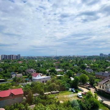 Продаж 1 кім квартири, цегляний будинок, індивідуальне газове опалення.