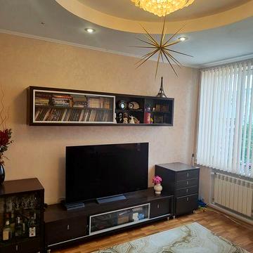 ПРОДАМ 3 комнатную сталинку