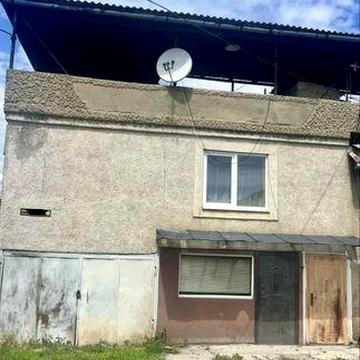 Продаж квартири Крилова вулиця