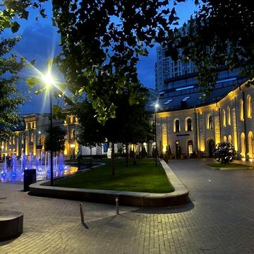 Оренда, після ремонту - перша здвча , метрр Арсенальна-50 м пішки , укриття, ремнот-газова колонка.