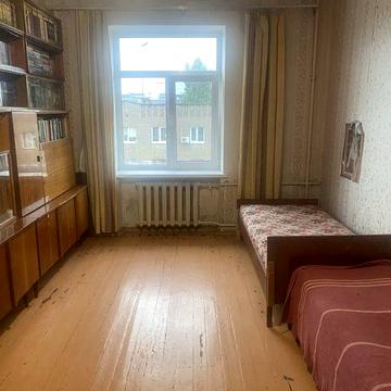 Здам СВОЮ 2-комн. кв. в центре.