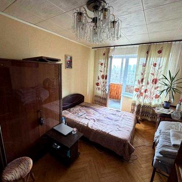 Продаж 3-кімн. квартири 2 хв до Метро Дарниця .Олександра Малишка 3 . БЕЗ % КОМІСІЇ !!!