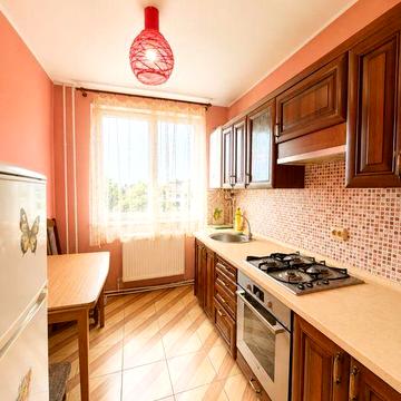 Продаж 2-кімнатної квартири 50.8м² на вул. Минайська, 25