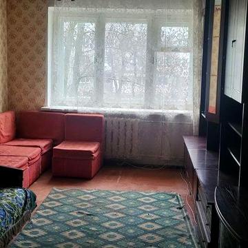 Сдам 2 х ком кв по Ул.Вадима Пугачева,9( Московская)2/5,кирпичный дом,