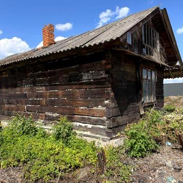 Будинок з шапал