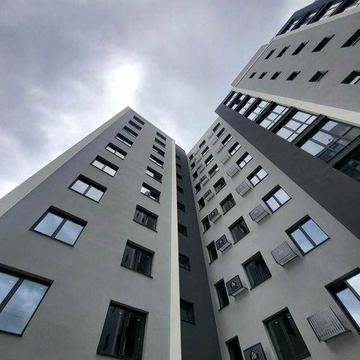 Продаж 2 кім квартири поруч з парком, індивідуальне газове опалення.