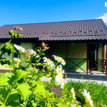Продаж максимально комфортного будинку в тихому районі міста.
