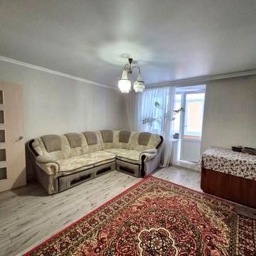 Продаж 1к  37 м.кв. Лушпи 15