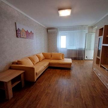 Продаж крупногабаритної 2х кімнатної квартири ЖК РІВЄРА ЖК Рів'єра