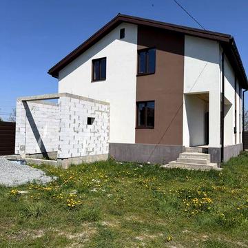 Пропонується просторий будинок площею 120 м², збудований у 2021 році з якісних матеріалів та з дотриманням усіх будівельних норм Терміновий продаж!!!