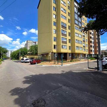 Продається простора дворівнева квартира в зданій секції ЖК “Абрикос” 97 м² ЖК Абрикос