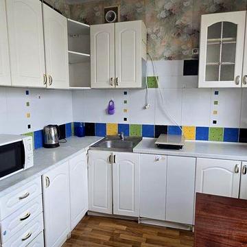 Продам 1 комнатную квартиру  на Роганском жилмасиве