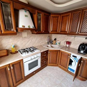 Без  комісії.  Пл.Оболонська  5  трикімнатна